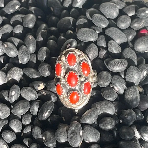 native American vintage Saddle  sterling Silver and Red coral Ring - Picture 3 of 7
